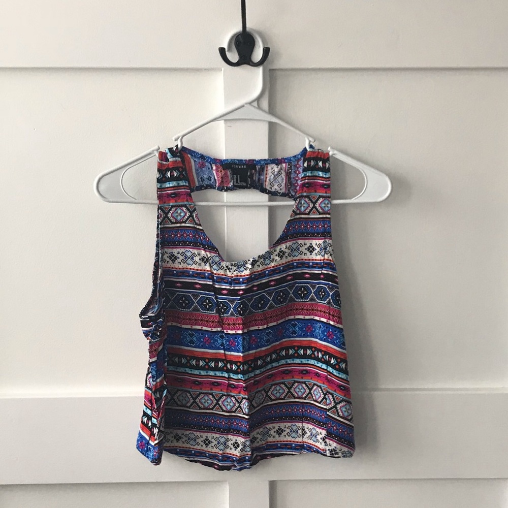 Crop top